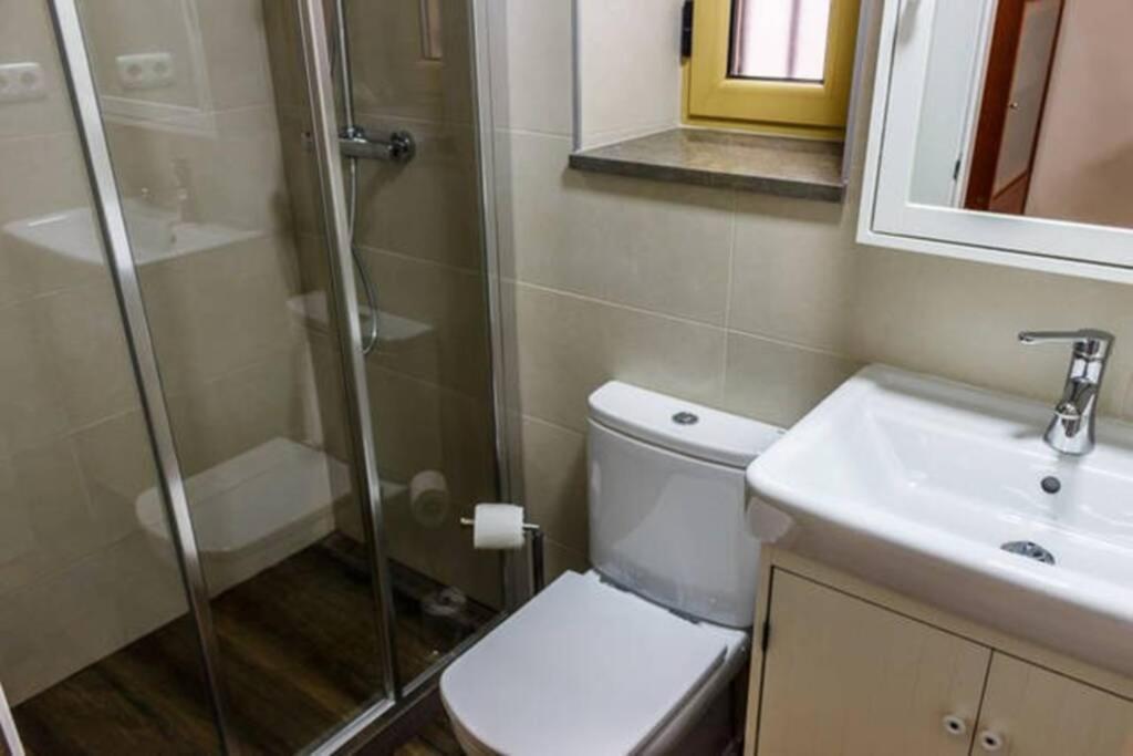 Bonito Apartamento Junto A Paseo De La Bomba Lejlighed Granada Eksteriør billede
